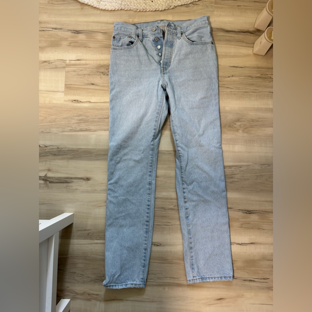 Levi’s straight jeans